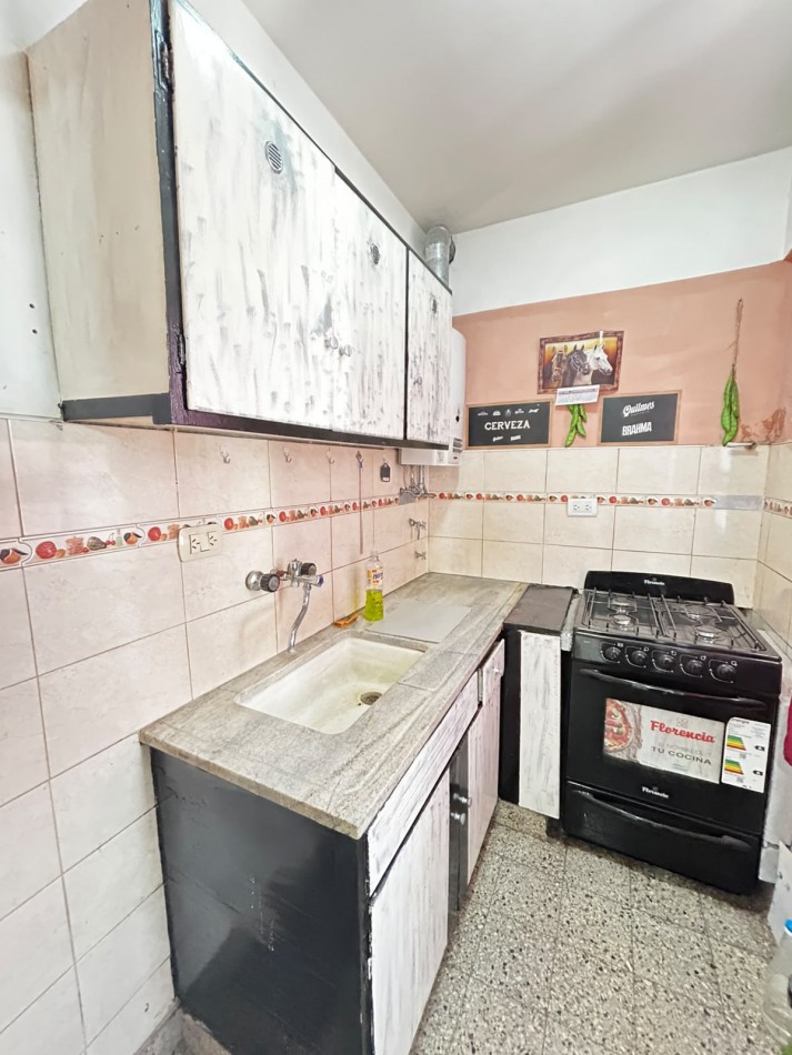 Departamento de 1 ambiente, Plaza Colon. Alquiler 24 meses.